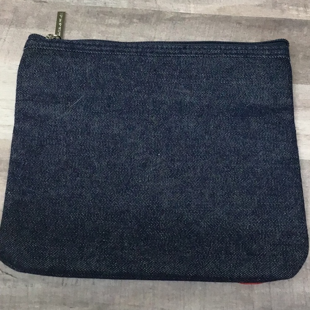Bath & Body Works~Denim Embroidered Cosmetic Bag~EUC! - Picture 4 of 6